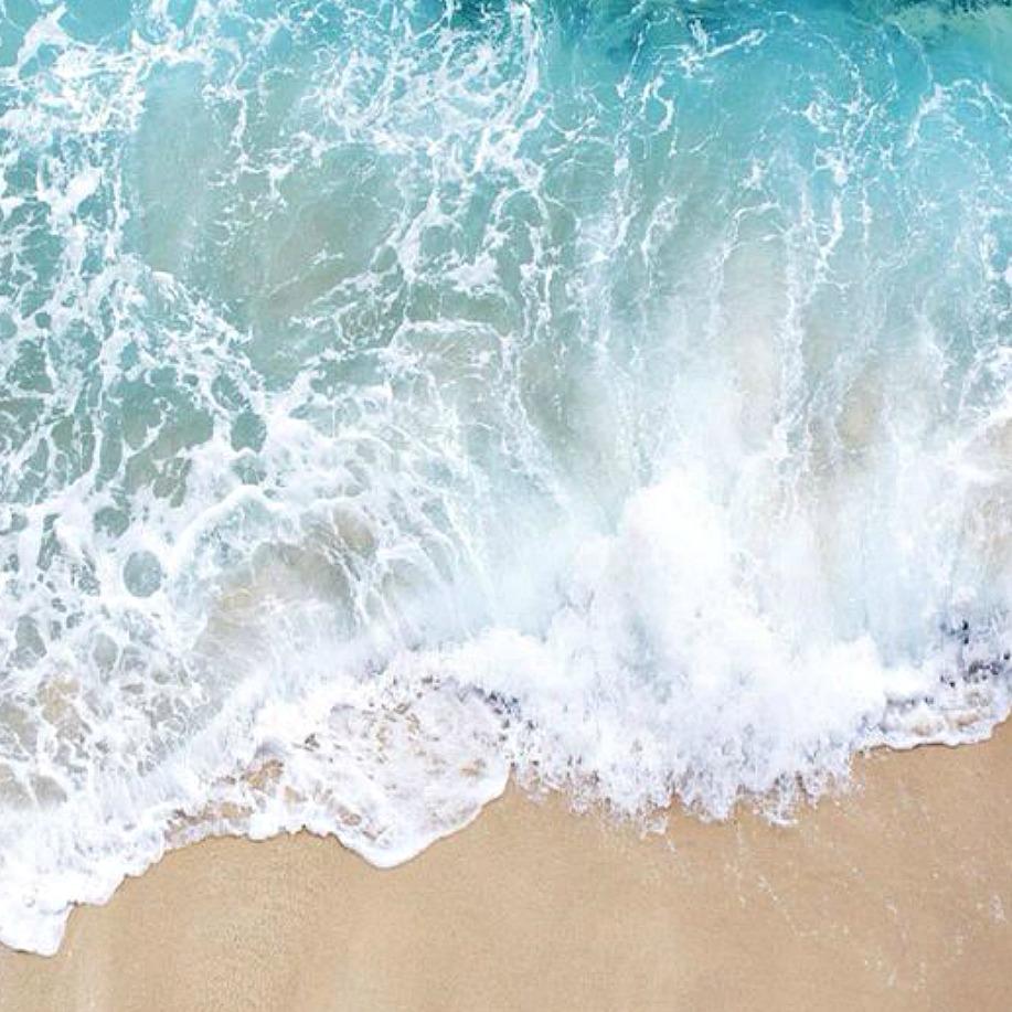 11 Beachy Scents To Try If You Can't Wait For A Tropical Vacation | Wicked Good